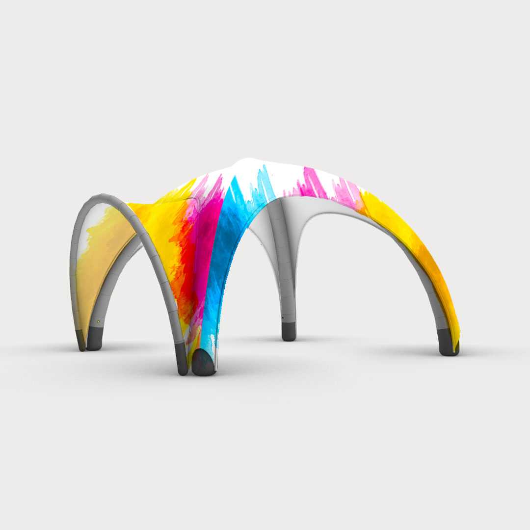 Aufblasbares Zelt mit farbig bedruckter Bespannung, geöffnet auf allen Seiten